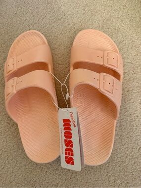 Freedom Moses slippers sandals slides  Peach Pink